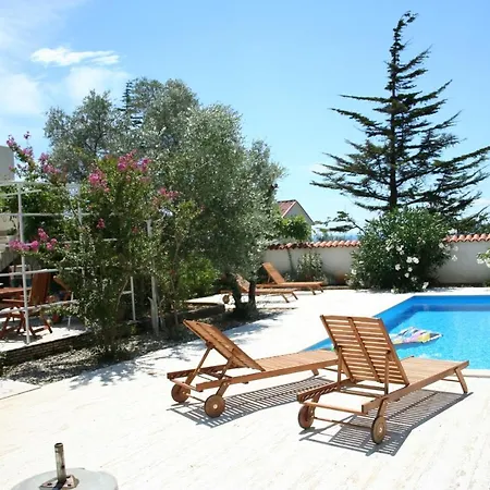 Apartment Tea With Private Pool Krk Town Exterior photo