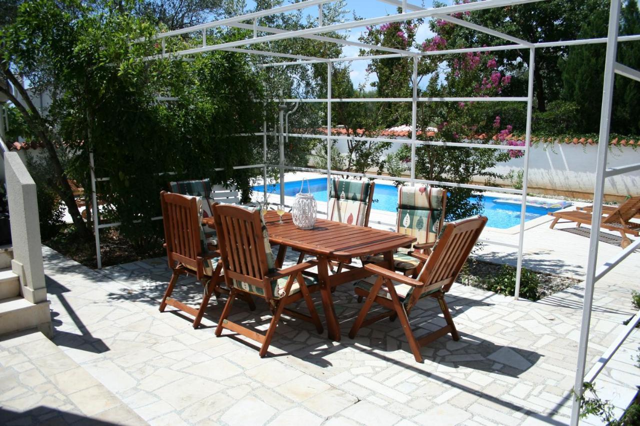 Apartamento Tea With Private Pool Krk Town